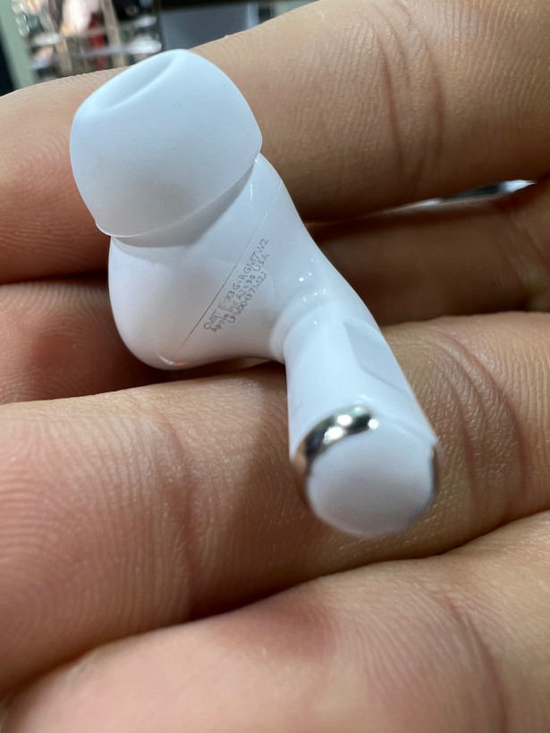 ای پاد پرو۲ گوریل pro2 اصلی دارای نویز کنسلینگ واقعی و تمامی سنسور ها فعال